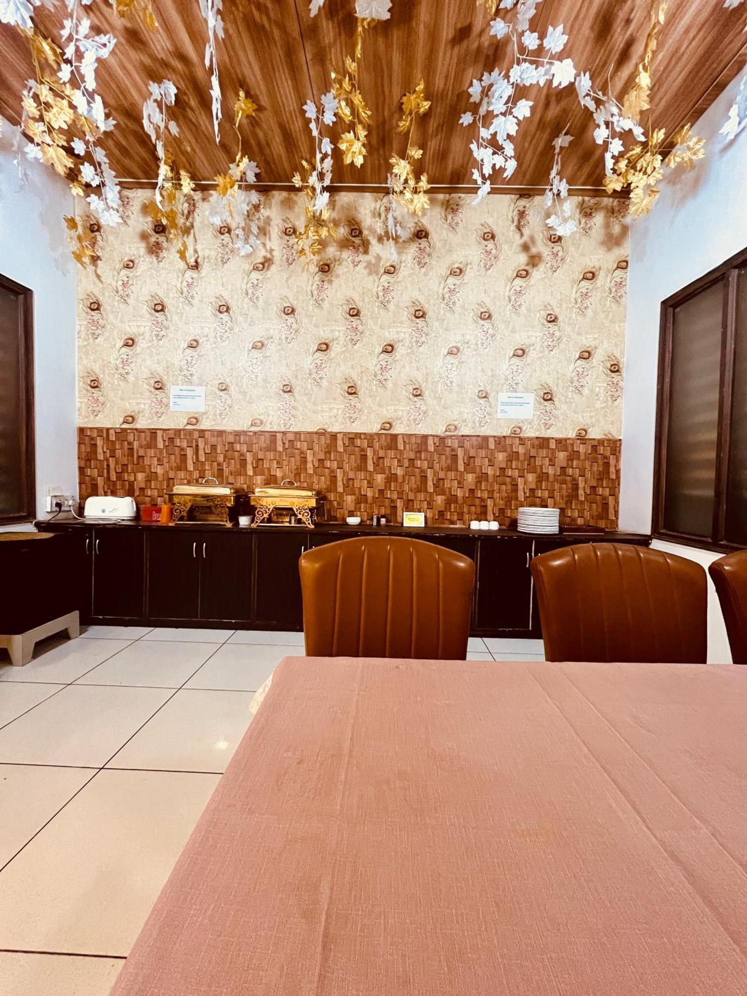 Amora Rooms Dwarka New Delhi Ngoại thất bức ảnh
