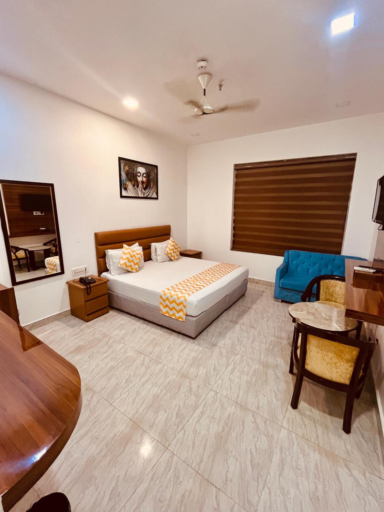 Amora Rooms Dwarka New Delhi Ngoại thất bức ảnh